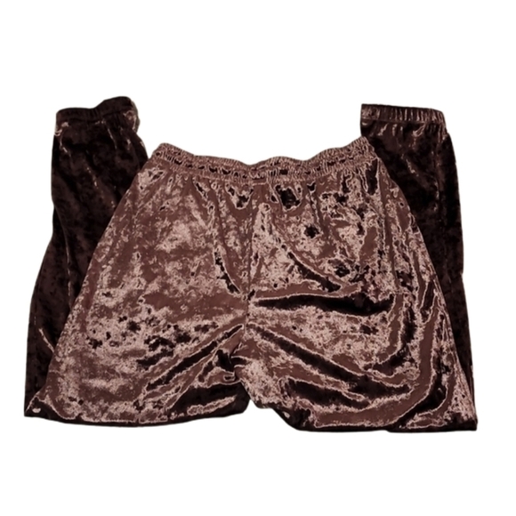 CRUSHED Velvet Sweats - Picture 4 of 4